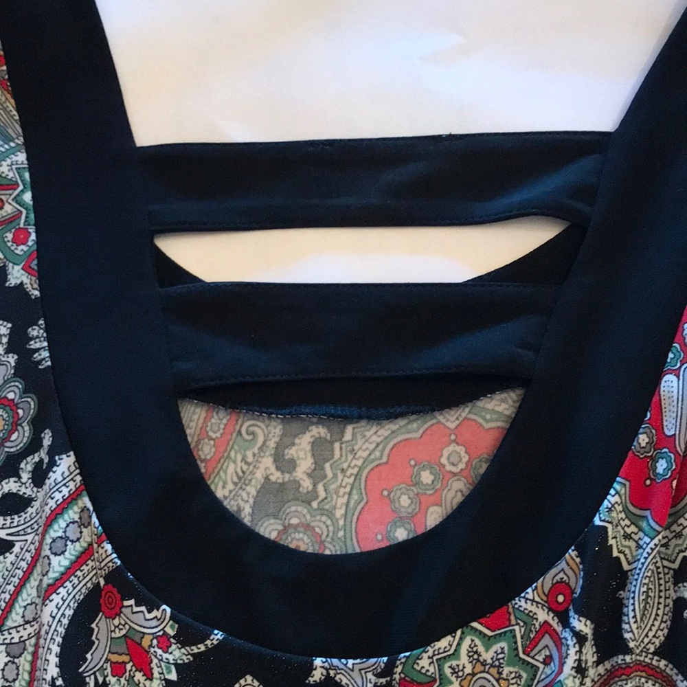 Dress - Picture 6 of 8